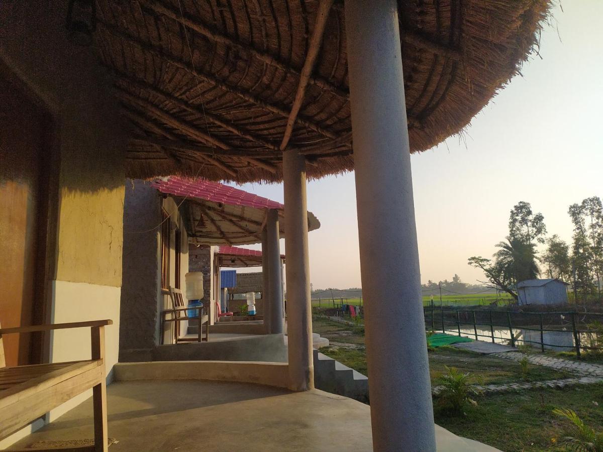 Sundarban Jungle Mahal Resort Gosāba Exteriör bild
